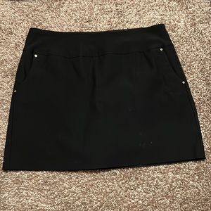 Attyre Skort w/ Pockets